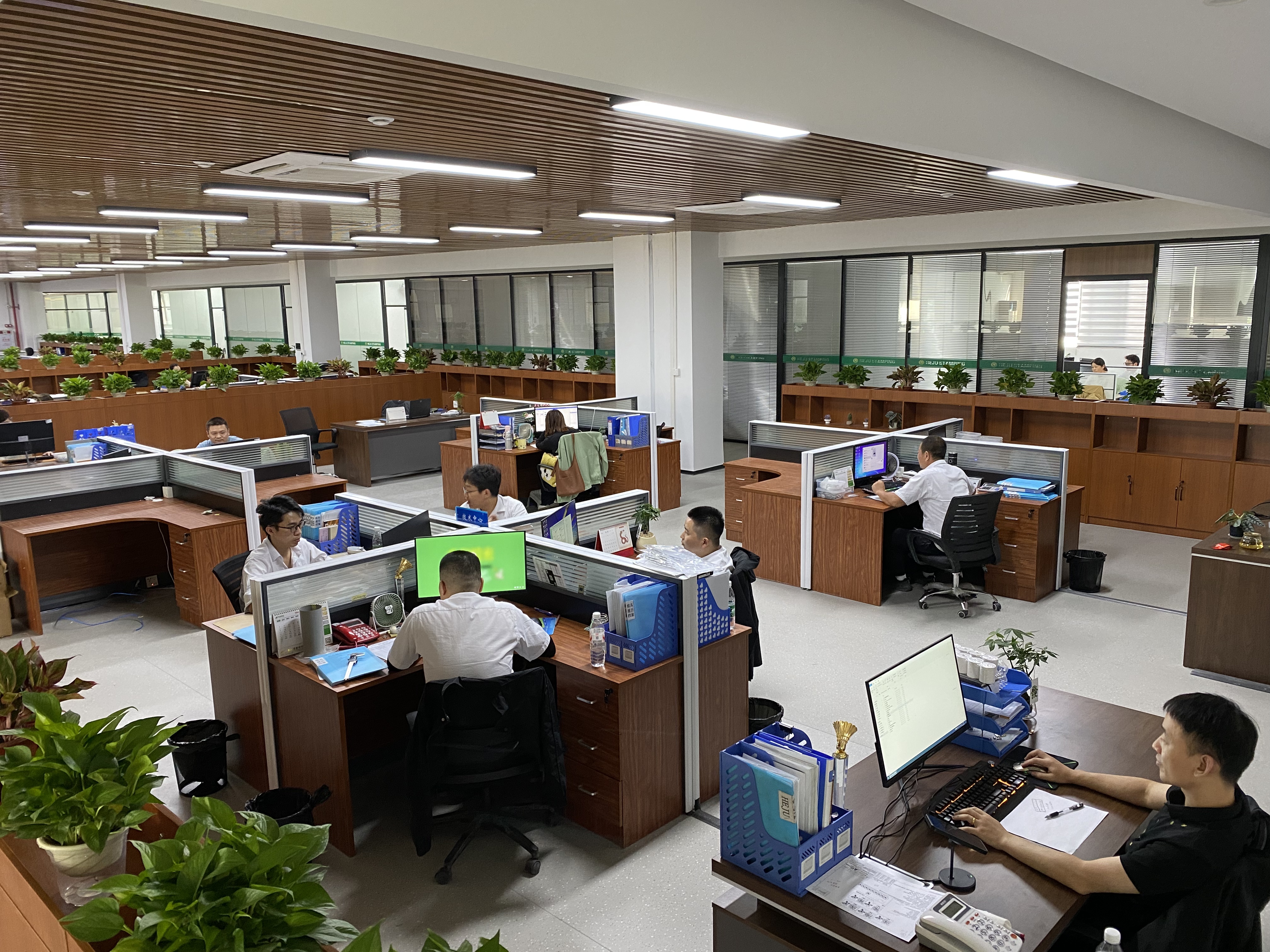 五金精密沖壓廠